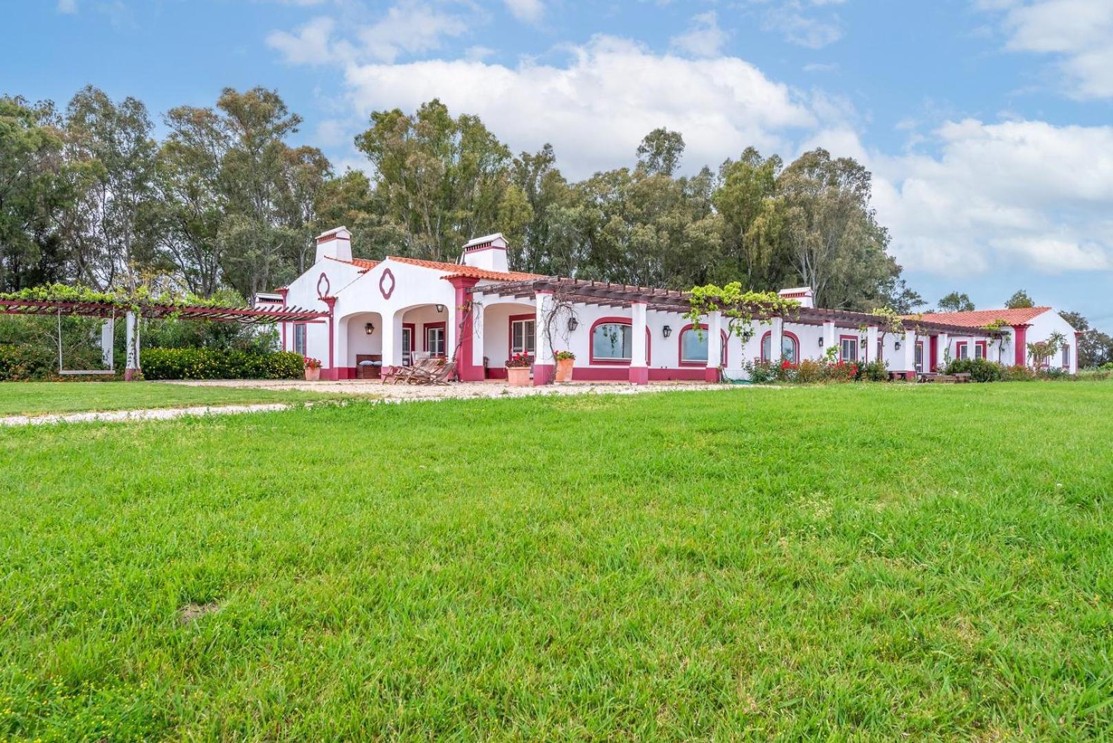 Вілла Stunning Mansion In Sao Cristovao Монтемор-у-Нову Екстер'єр фото